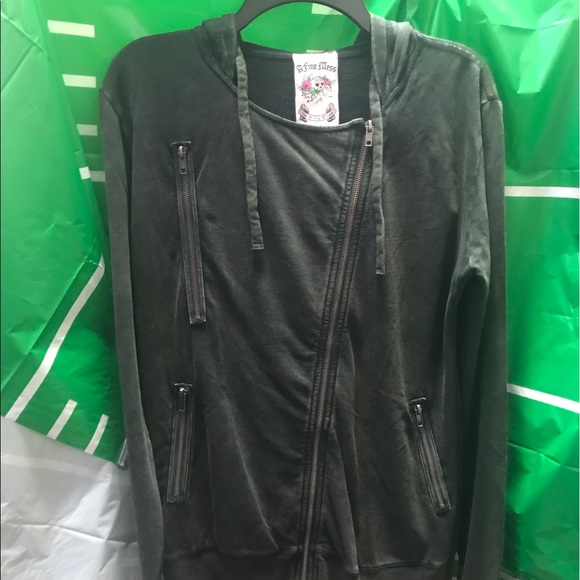 NEW Jacket - Picture 3 of 6